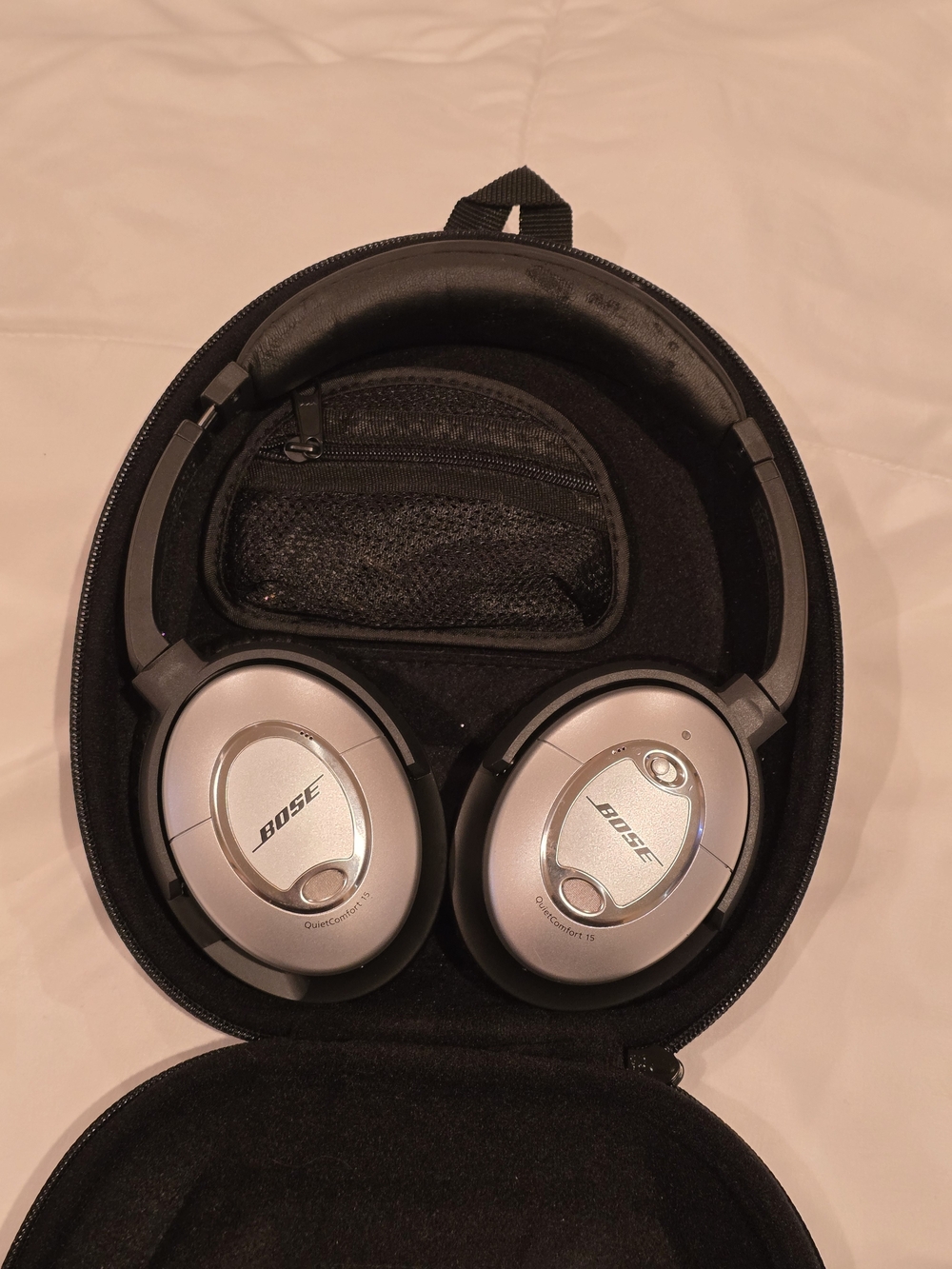 Bose QuietComfort  Headphones